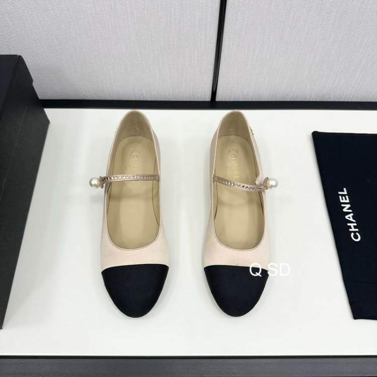 Picture of Chanel Shoes _SKUChanelsz35-40SD05242660
